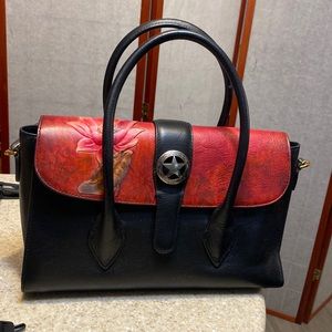 Pijushi purse